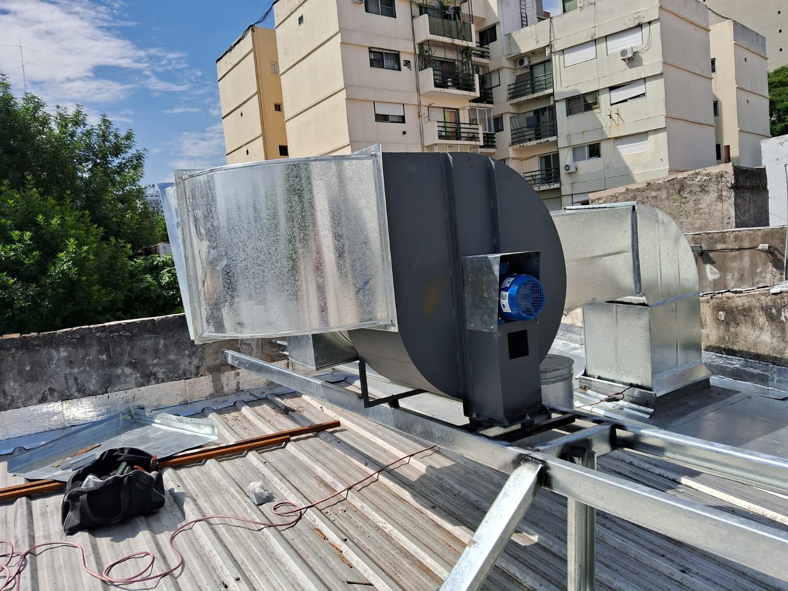 Conductos de ventilación y aireación en cubiertas - Zolido